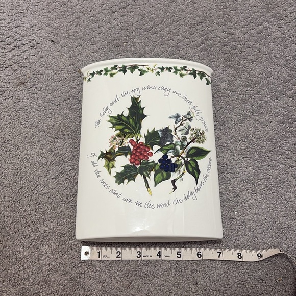 Portmeirion The Holly & The Ivy Vase - Picture 2 of 8